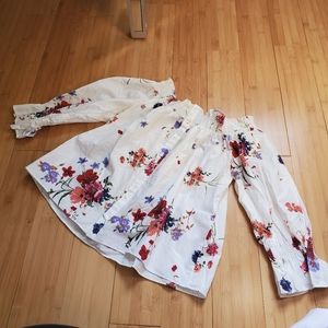 Off the shoulder floral Zara top size small